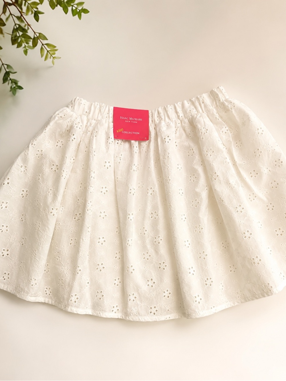 NWT  🤍 Isaac Mizrahi New York Kids White Eyelet Skirt Size 5/6